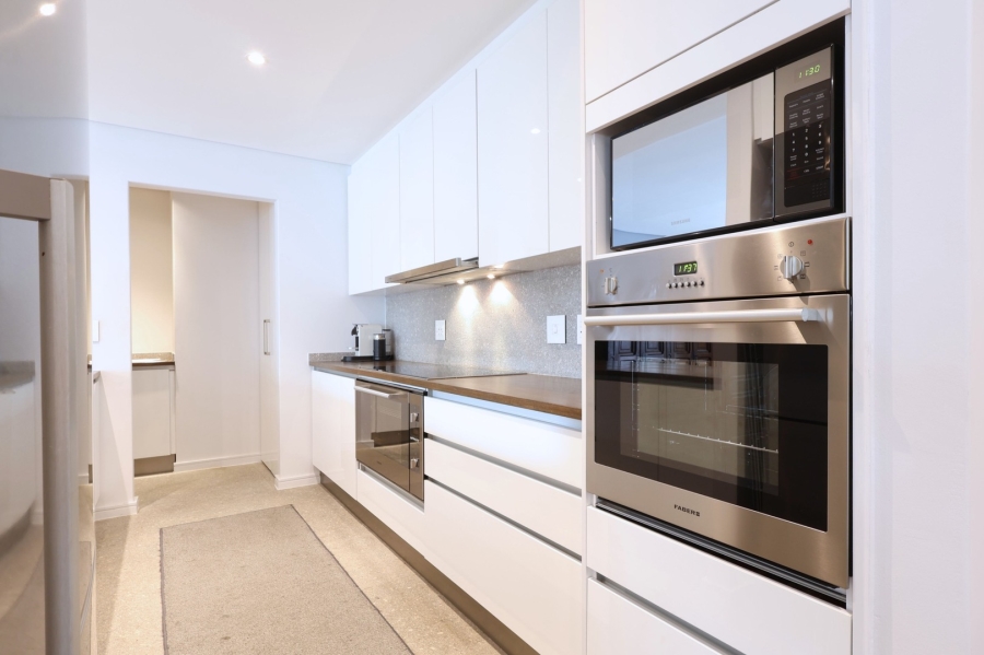 3 Bedroom Property for Sale in Stuarts Hill Western Cape